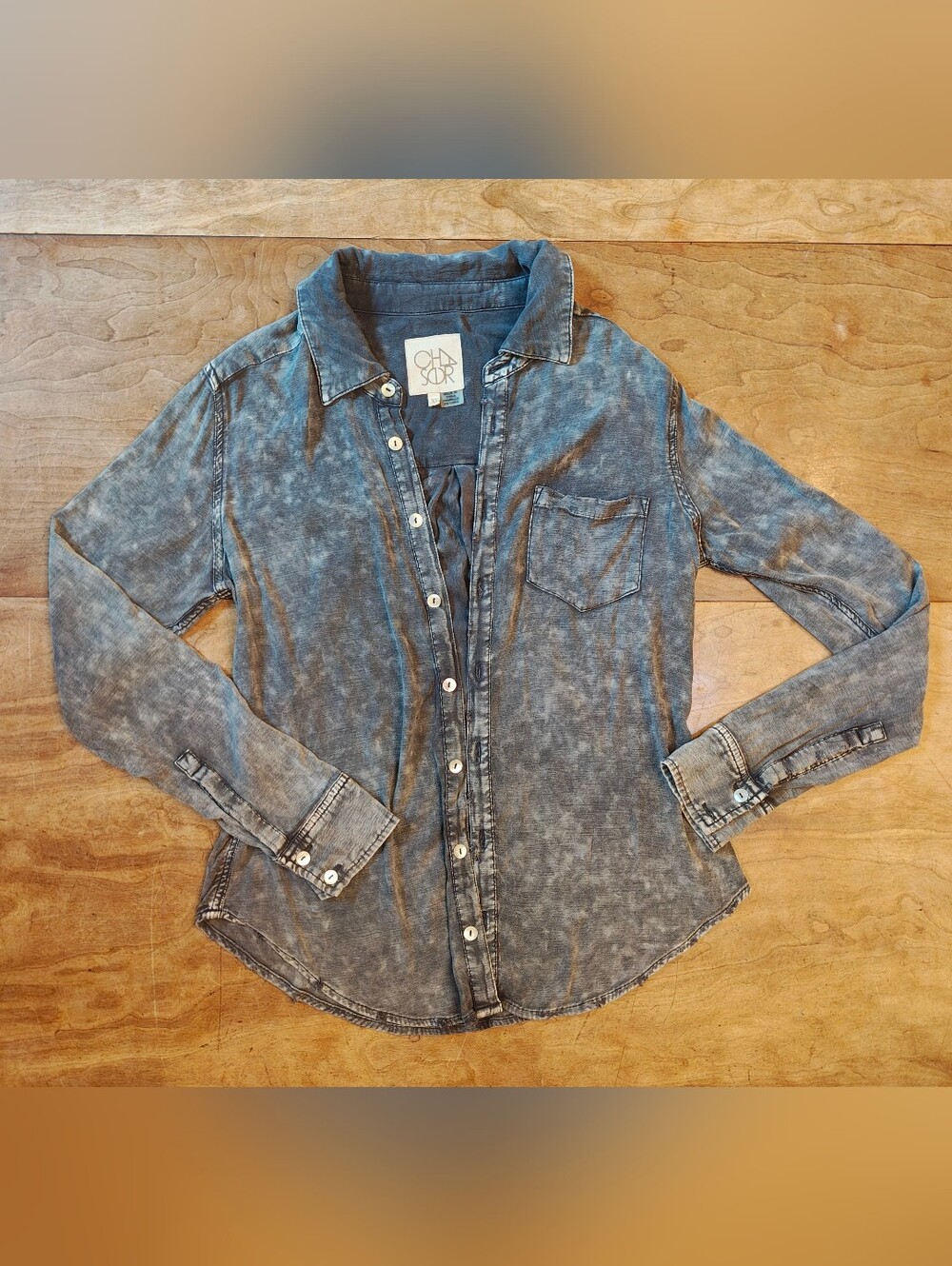 Chaser Women's Acid Wash Button Up Shirt Gray XS